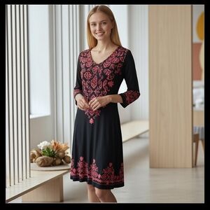 South Main Medium  Black and Pink Paisley Patterned  long sleeve